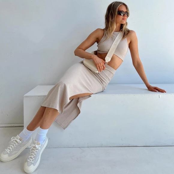 Princess Polly Beige Ellie Set - Size 4 - Picture 1 of 6